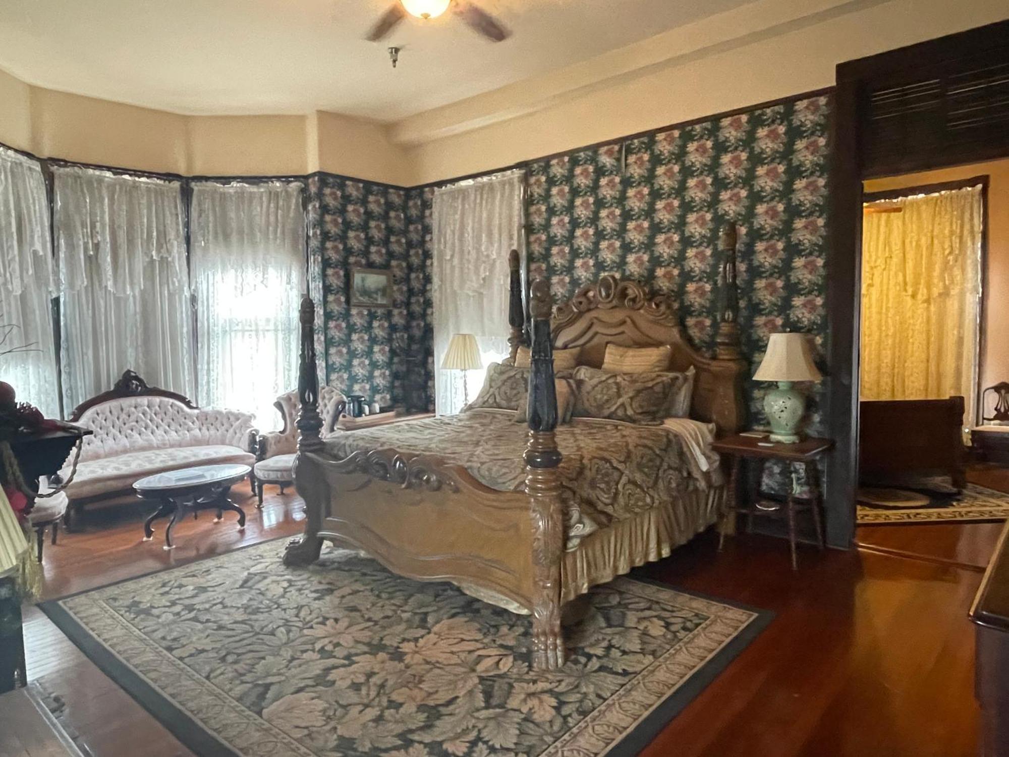 Grand Gables Inn พาแลตกา ภายนอก รูปภาพ