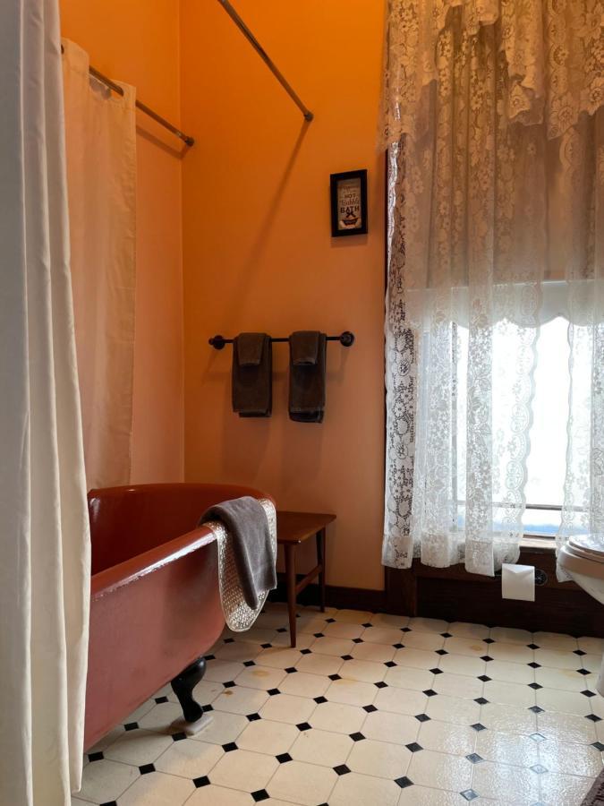 Grand Gables Inn พาแลตกา ภายนอก รูปภาพ